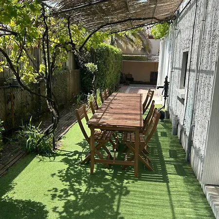 펜션 Large Family House 300m From The 아르카숑