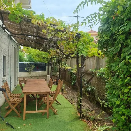 Ferienhaus Large Family House 300M From The Beach *