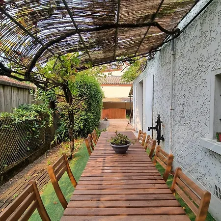 Large Family House 300m From The *
